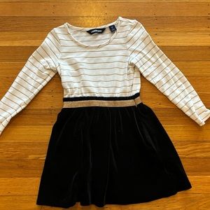 Lands End Little Girls Long Sleeve Fabric Mix Dress; Size 5-6